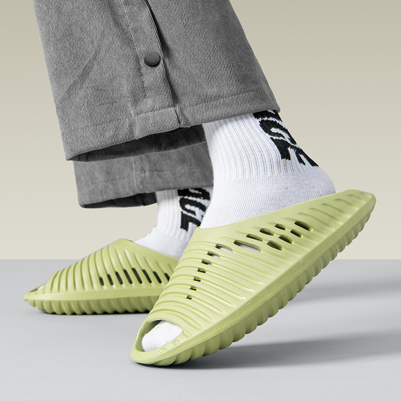 Large size outdoor men's slipp - Men Shoes Brands recension och pris